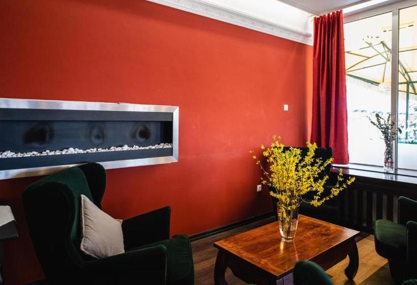 هتل Park Sfantu Gheorghe