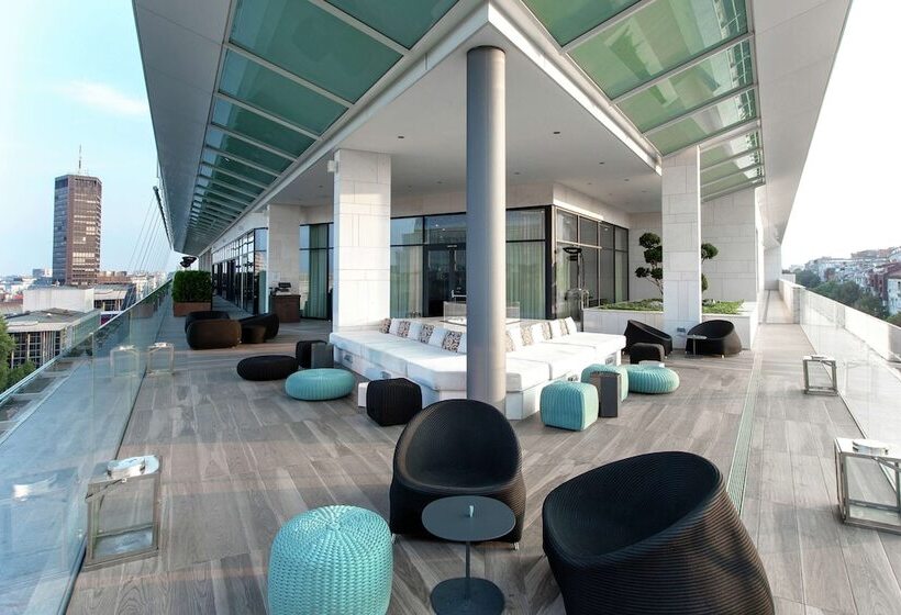 هتل Hilton Belgrade