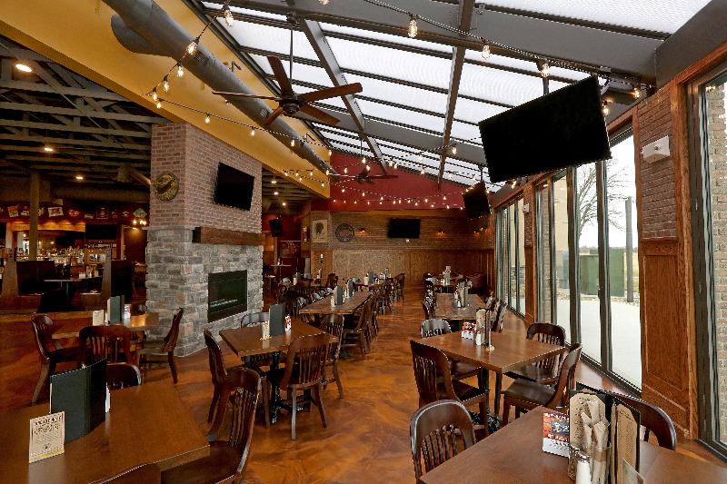 فندق Holiday Inn & Suites Sioux Falls   Airport, An Ihg