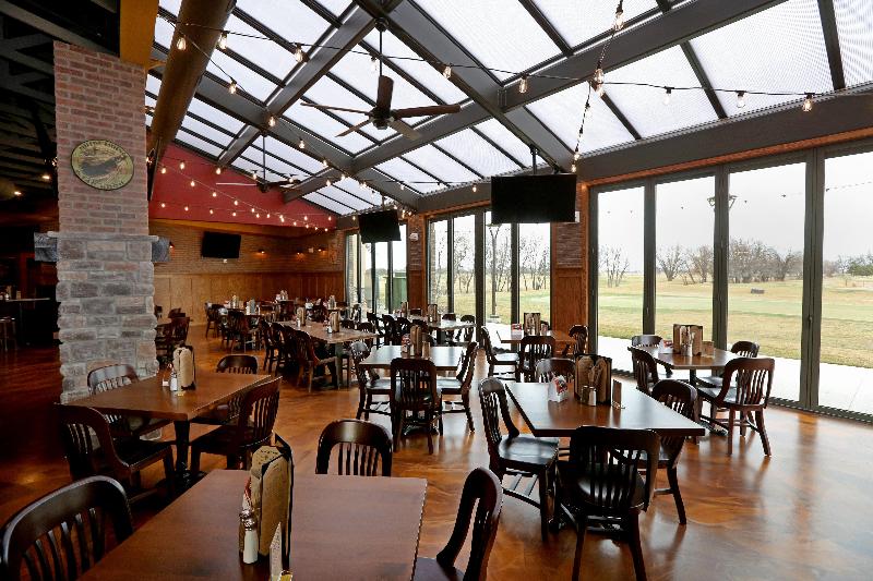 فندق Holiday Inn & Suites Sioux Falls   Airport, An Ihg