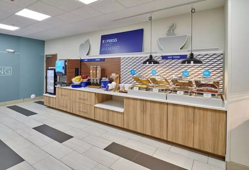 Hotelli Holiday Inn Express & Suites El Paso East Loop 375, An Ihg