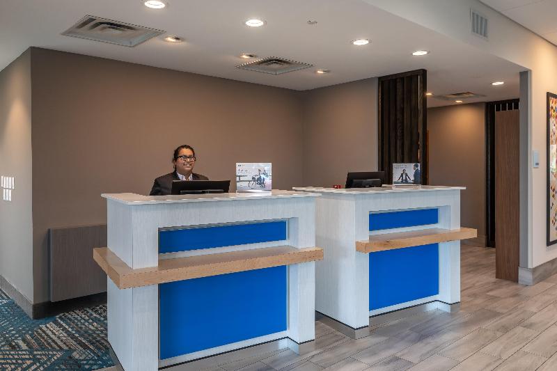 בית מלון כפרי Holiday Inn Express & Suites Gainesville Lake Lanier Area, An Ihg