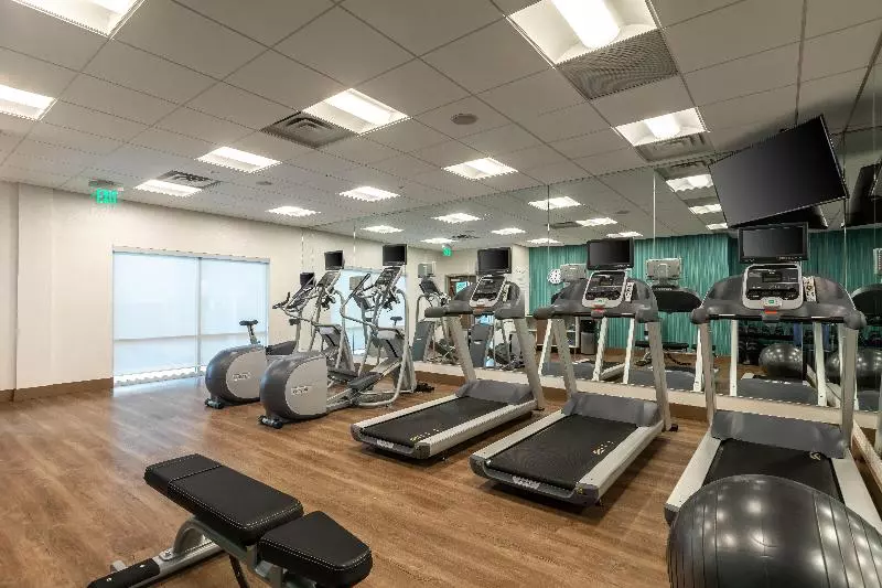 هتل Holiday Inn Express & Suites Gainesville Lake Lanier Area, An Ihg