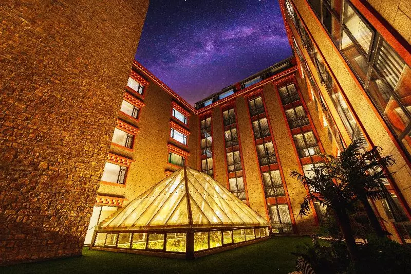 Hotelli Holiday Inn Express Daocheng Yading