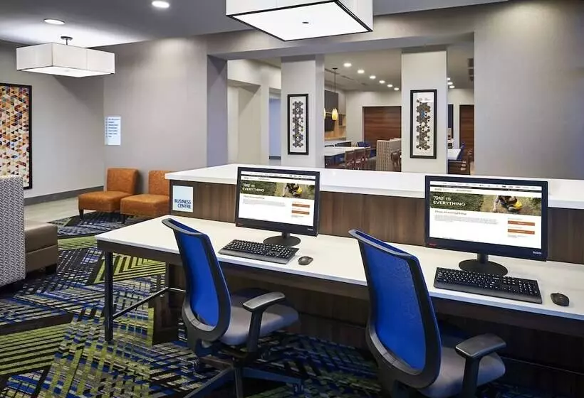 هتل Holiday Inn Express Niagara On The Lake, An Ihg
