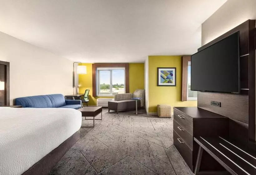 Hotelli Holiday Inn Express & Suites Redding, An Ihg
