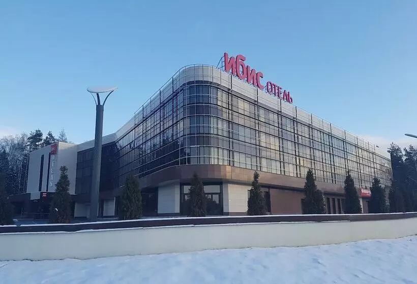 ホテル Ibis Moscow Domodedovo Airport