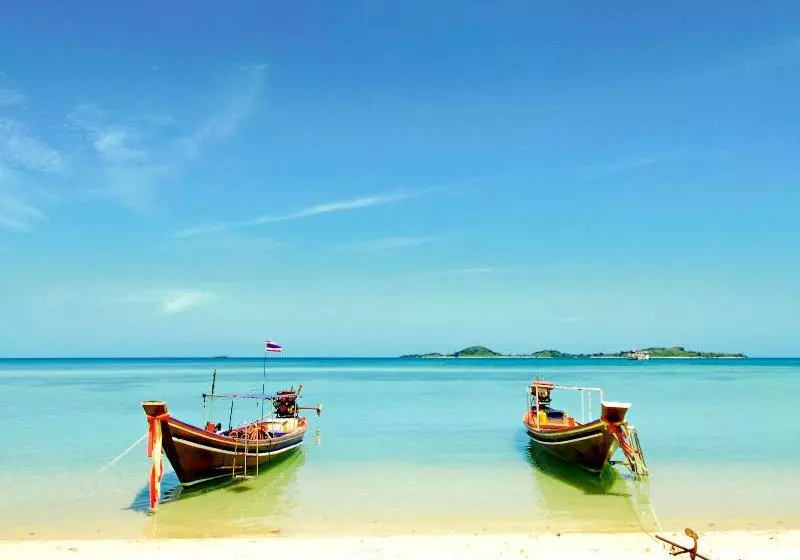 ホテル Ibis Styles Koh Samui Chaweng Beach