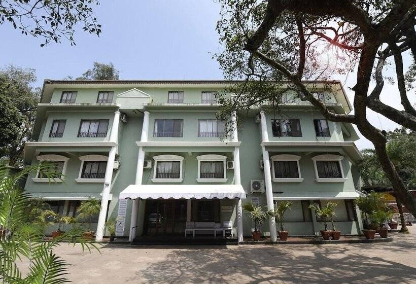 호텔 Jaffer Bhais Brickland