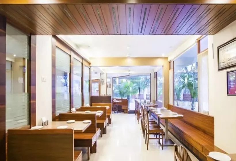 Hotelli Jaffer Bhais Brickland