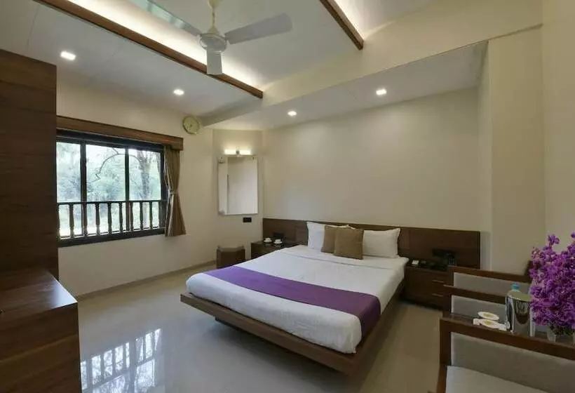 Hotelli Jaffer Bhais Brickland