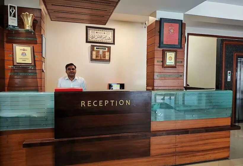 Hotelli Jaffer Bhais Brickland