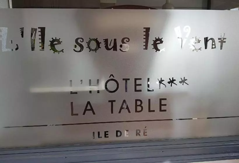 ホテル L'ile Sous Le Vent