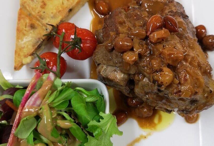 فندق Les Pins Blancs En Provence