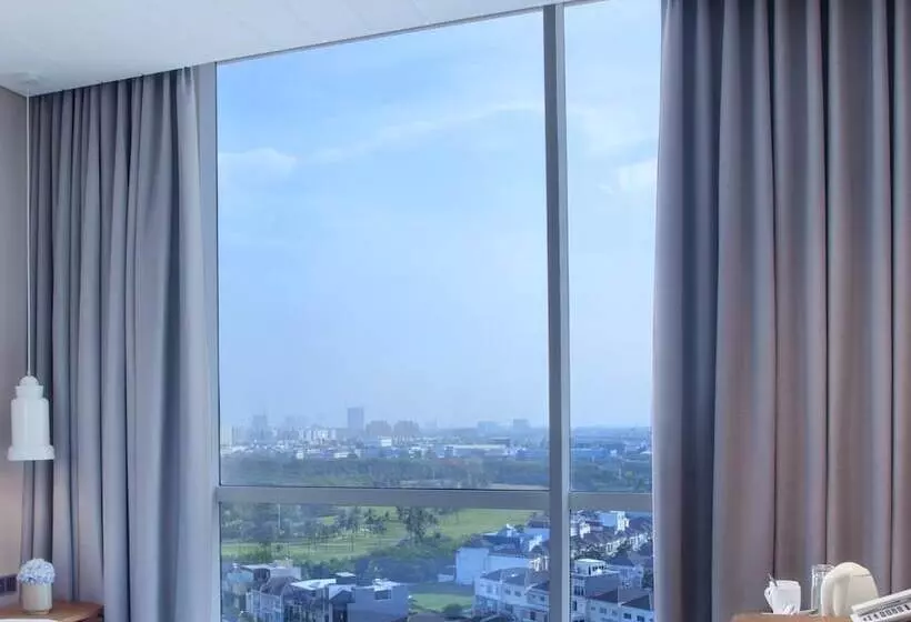 ホテル Mercure Jakarta Pantai Indah Kapuk