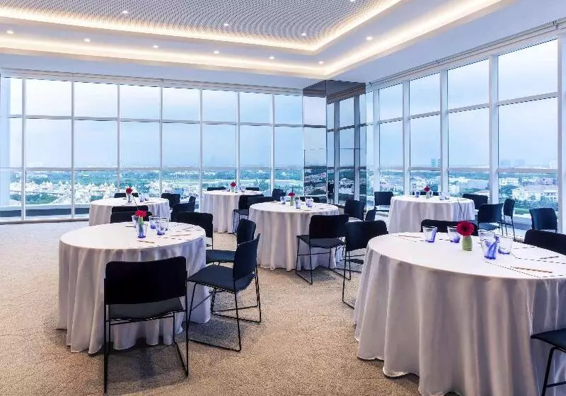 ホテル Mercure Jakarta Pantai Indah Kapuk