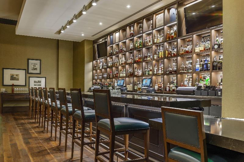 فندق Omni Louisville