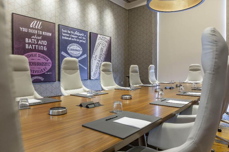 فندق Omni Louisville