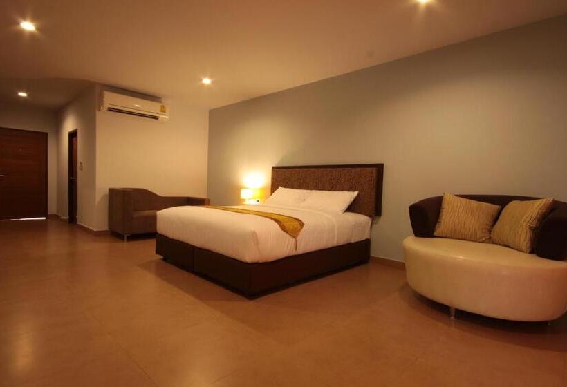 בית מלון כפרי Paragon Suites Resort