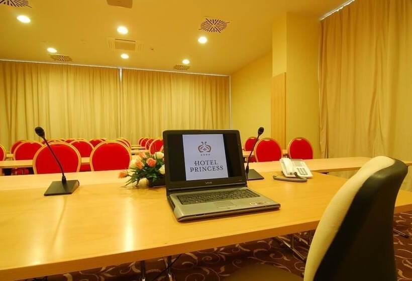 호텔 Princess Khajuraho