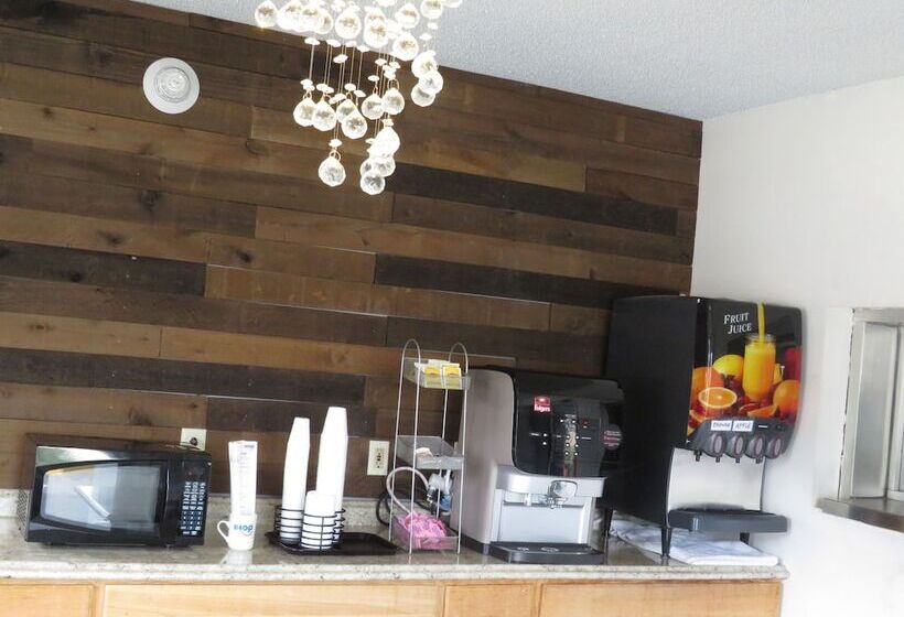 호텔 Travelodge By Wyndham Walterboro