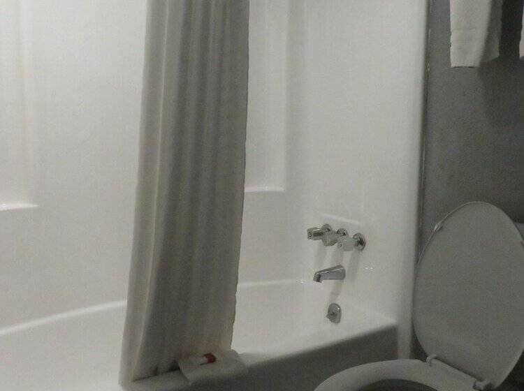 호텔 Travelodge By Wyndham Walterboro