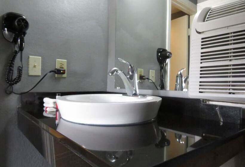 호텔 Travelodge By Wyndham Walterboro