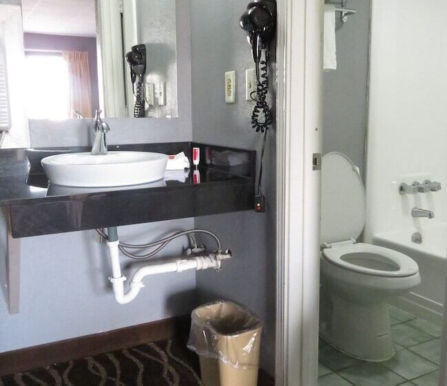 호텔 Travelodge By Wyndham Walterboro