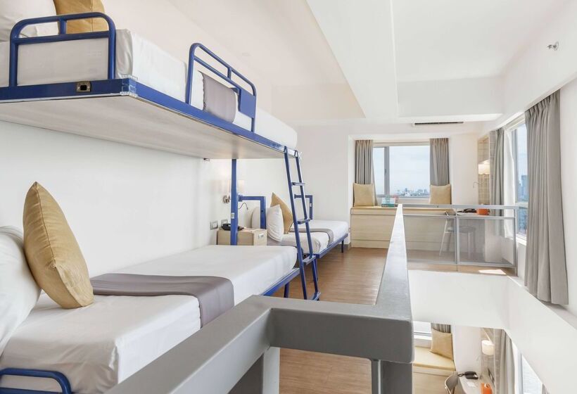 בית מלון כפרי Tryp By Wyndham Mall Of Asia Manila