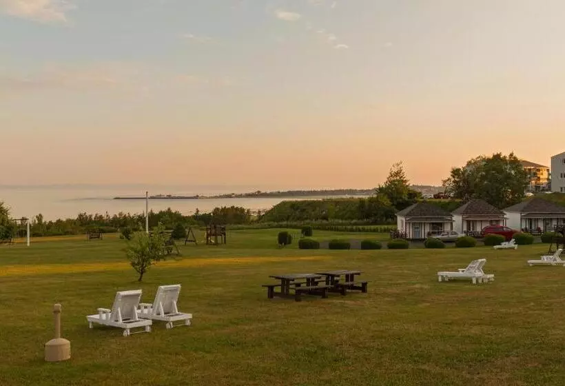 Motel Au Fleuve D'argent