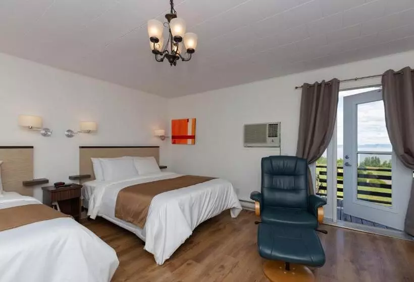 Motel Au Fleuve D'argent