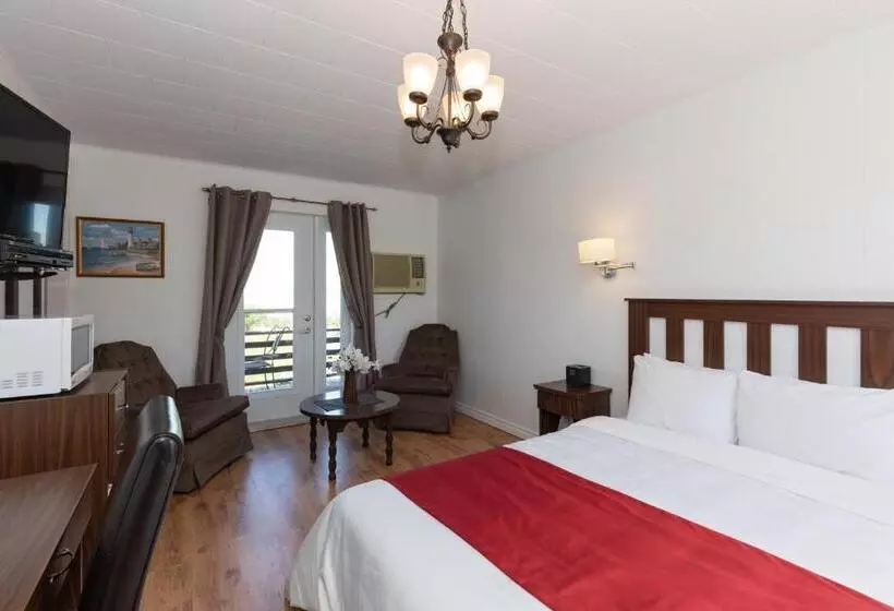 Motel Au Fleuve D'argent