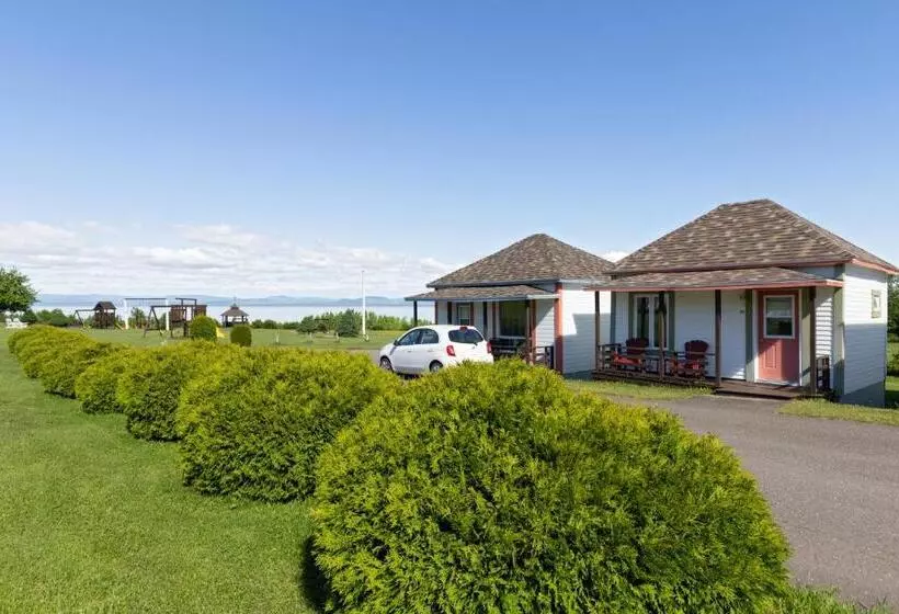 Motel Au Fleuve D'argent