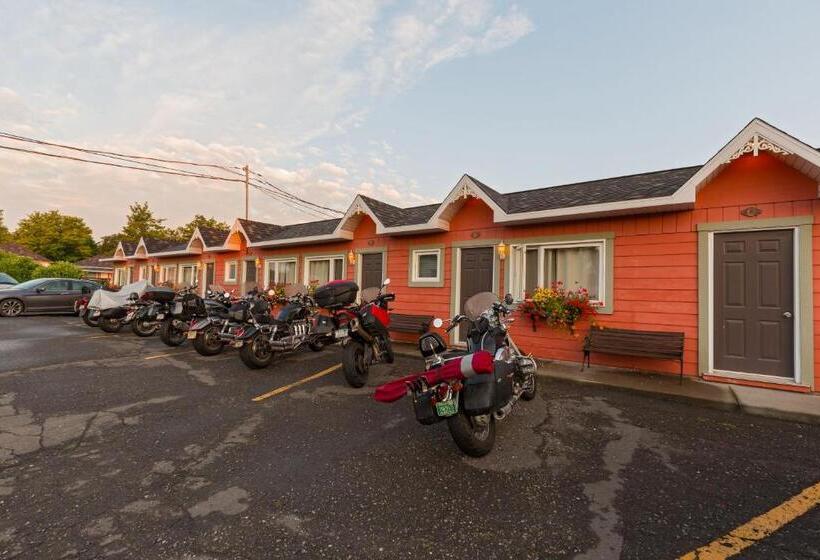 Motel Au Fleuve D'argent