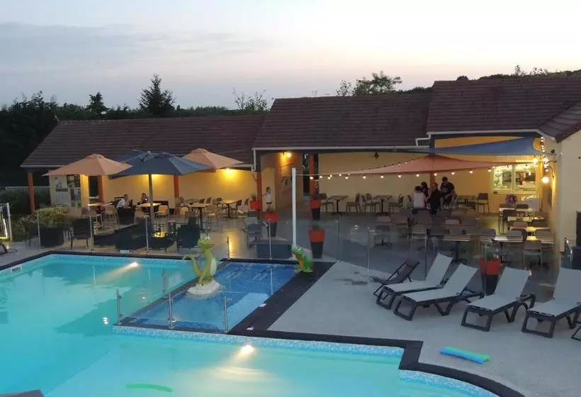 リゾートホテル Camping L'arada Parc