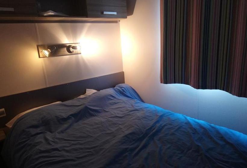 리조트 Camping L'arada Parc