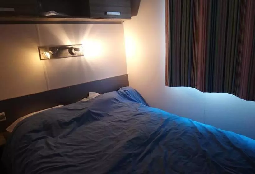 リゾートホテル Camping L'arada Parc