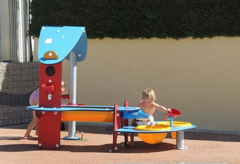 リゾートホテル Camping L'arada Parc