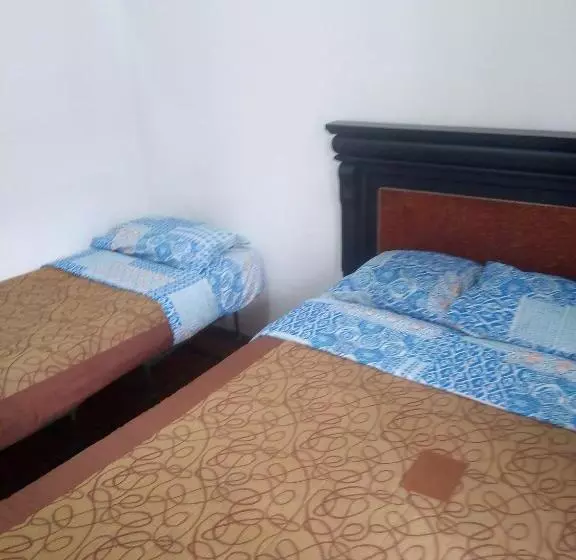 Retkeilymaja Escocie   Centro Historico