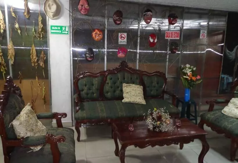 Retkeilymaja Escocie   Centro Historico