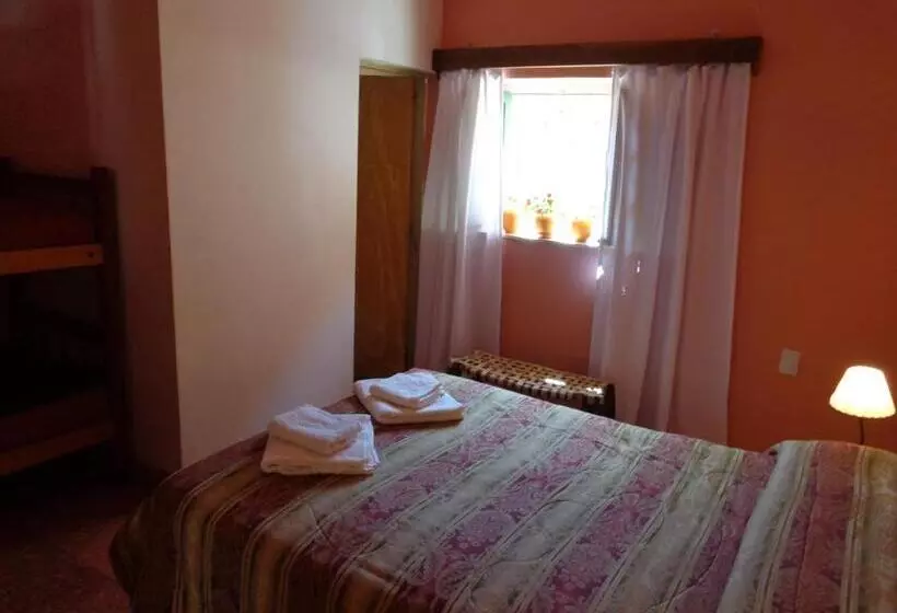 Retkeilymaja Hostal La Antigua