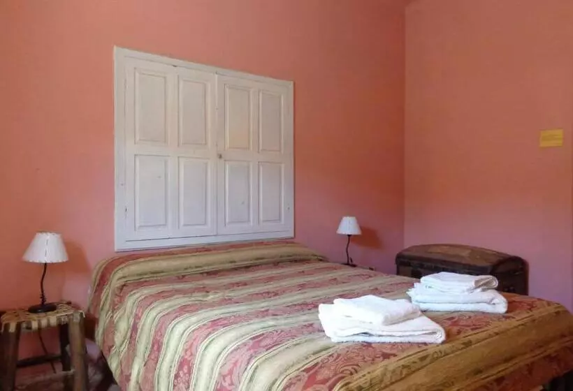 Retkeilymaja Hostal La Antigua