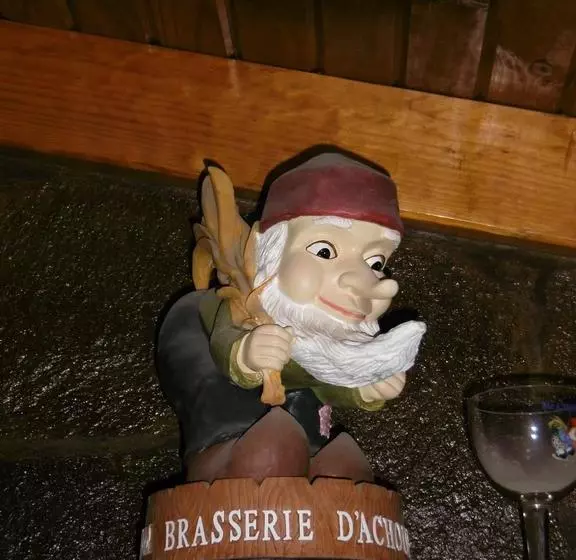 Hostel La Casa De Tounens