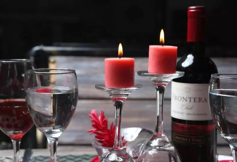 Hotelli Anamichu Suites