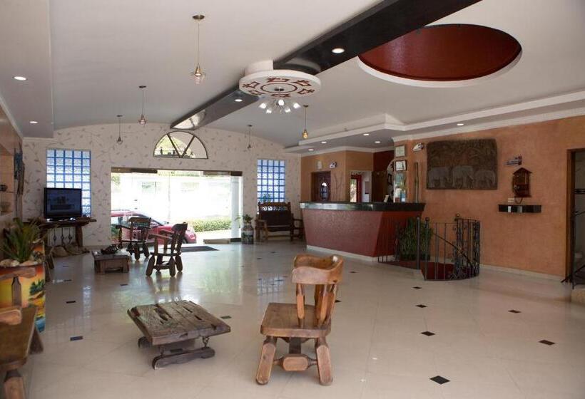 Hotel Anamichu Suites