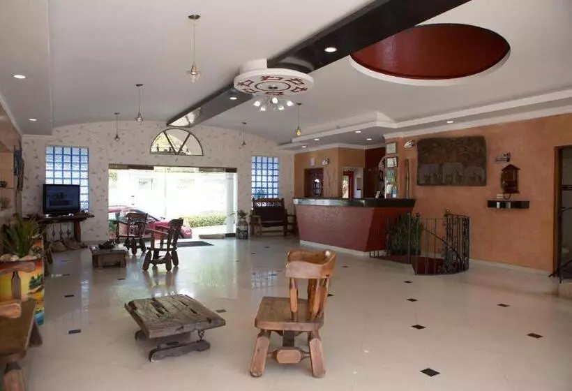 Hotelli Anamichu Suites