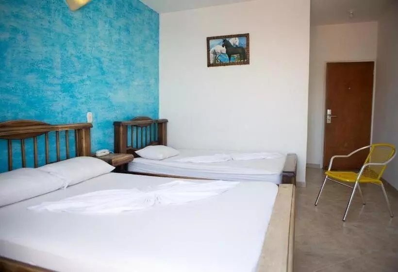 Hotelli Anamichu Suites