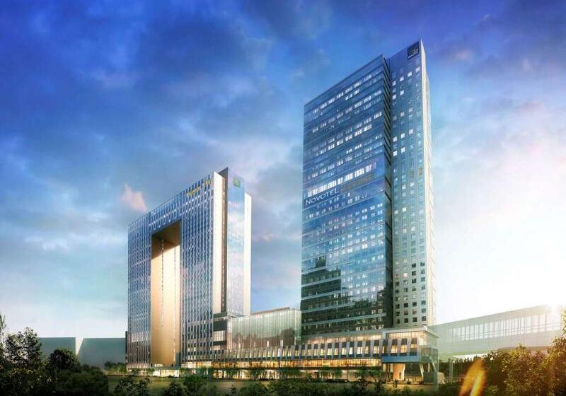 Novotel Suites Ambassador Seoul Yongsan