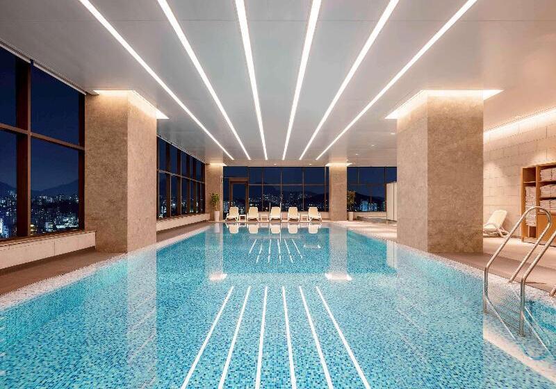 Novotel Suites Ambassador Seoul Yongsan