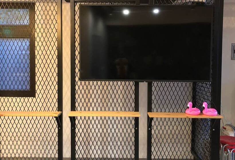 هاستل 九窩jiu Wow Box Inn Jiufen九份